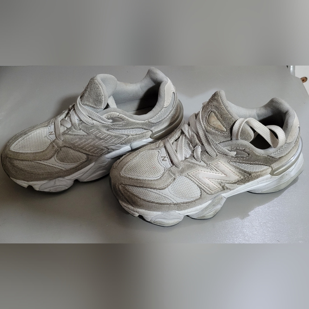 New Balance Kids Sneakers - Gray and White